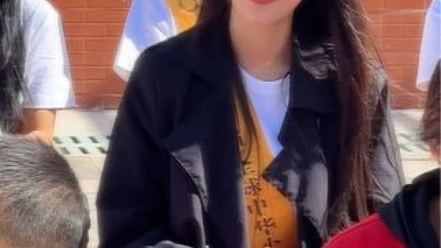 跟孩子们一起敲鼓吧#慈善公益 #第三视角