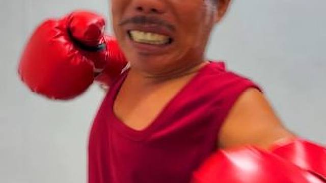 ToRung搞笑 哈哈小哥真厉害
#搞笑视频 #解压 #搞笑