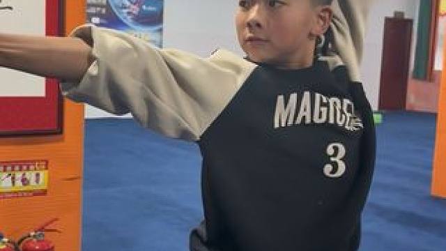 没有天生的勇敢，只有不断培养后提升的勇敢，坚韧不拔的意志。 #武术 #中华武术博大精深 #日常训练