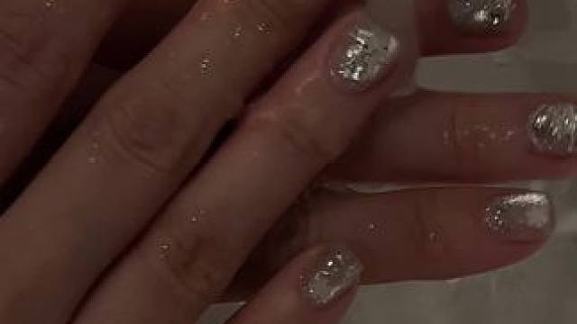 冬天的风开始刮了
#珠海美甲 #拱北澳门 #美甲工作室