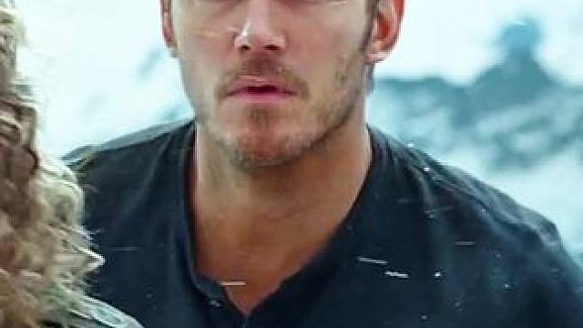 飞机遭遇风神翼龙袭击#惊险刺激 #我的电影观告 #科幻电影