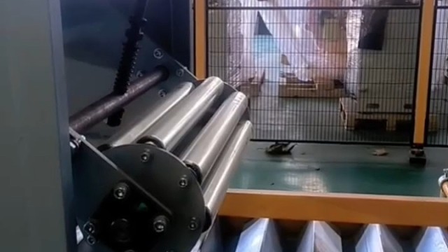 码垛机机器人-全自动码垛-操作简单#码垛机器人 #高速机械手 ##自动化生产线 #机器人干活 #全自