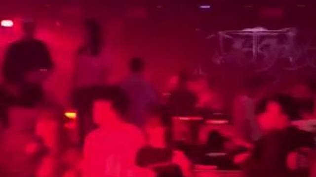 YO局夜店酒吧KTV，灯光璀璨，头部KTV酒水任选，是放松身心的好去处，快来感受夜店的魅力！#靠谱商