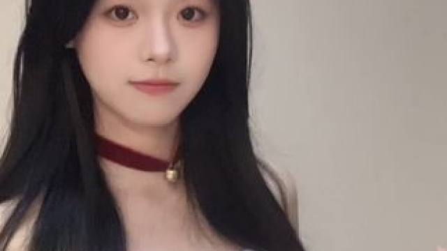 穿大人衣服#手势舞 #甜妹