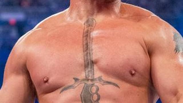 布洛克莱斯纳vs鲍比莱斯利vs奥斯汀下！#WWE #布洛克莱斯纳 #鲍比莱斯利 #奥斯汀 #摔角