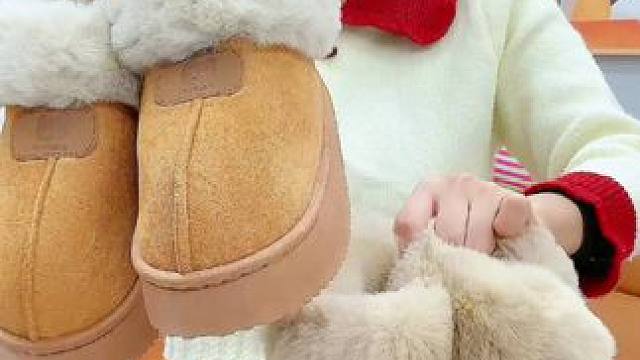 哎呀！就这个在哈尔滨过冬都没问题了！贼暖和！而且形做得很好看不呆板！你们看看还有没有喜欢的颜色和码数