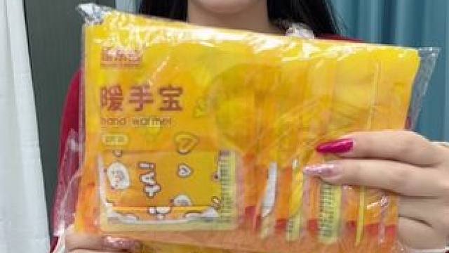 去年没来的囤货，孩子手冻的没法写字，穿戴暖手宝，今年老早囤了#暖手宝 #穿戴式暖手宝 #不冻手