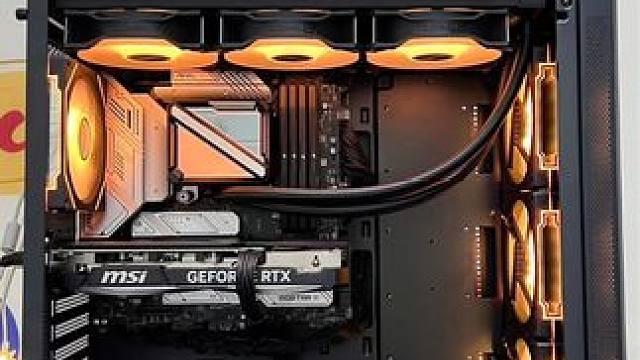 I7 13700KF➕4070S一万多预算128G生产力 #diy电脑 上海买电脑，DIY电脑，实体