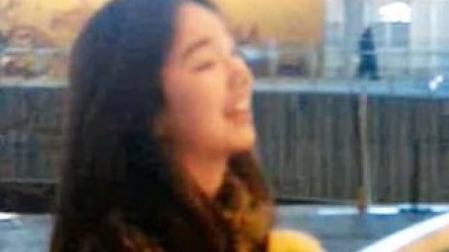 被别人夸奖的时候 会在心里悄悄为自己放一场盛大的烟花