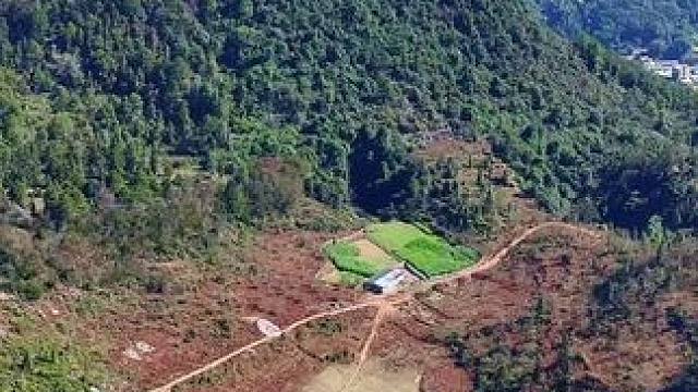 广东大山深处发现一口似心形的池塘，常年却不干涸，宛如世外桃源，这样的地方你能住多久？#旅行推荐官 #