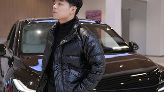 都不用担心续航问题，充电跟出门加油一样的车你见过吗？#乐道  #乐道L60  #换电