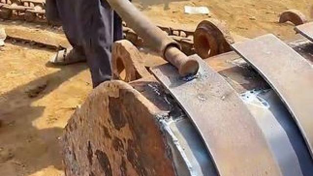 厉害的焊工和工具 #焊工 #焊接技术 #电焊 #实用小技巧 #高性能实用工具