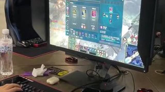 宝总！侬晓得吧？咱们这的家人们有福了，竞潮玩开张啦！现在包间独立空调单/双人/多人卓威360Hz和R