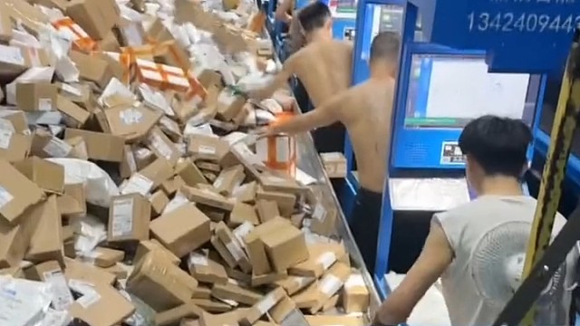 为努力生活而辛苦付出的人点赞