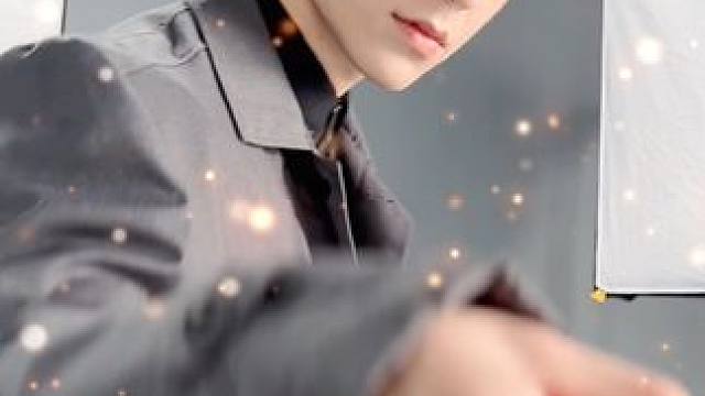 恋爱互动剧《无法抗拒的他们》 #无法抗拒的他们  当你握着我的手，我仿佛拥有了全世界！我想成为一颗大