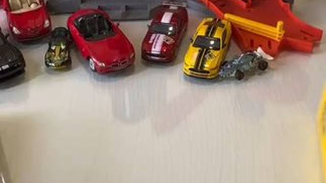 没有男生会拒绝这个可以改装的小车吧~ #玩具车 #有男生会拒绝这个玩具吗