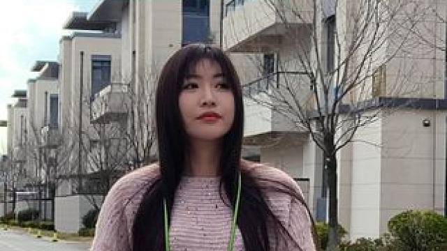 解放双手的挂绳手机壳，外出不用担心手机丢失掉落#脑洞范 #防丢手机挂绳 #手机壳 #好物种草