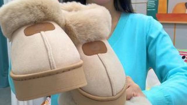 哎呀！就这个在哈尔滨过冬都没问题了！贼暖和！而且形做得很好看不呆板！你们看看还有没有喜欢的颜色和码数