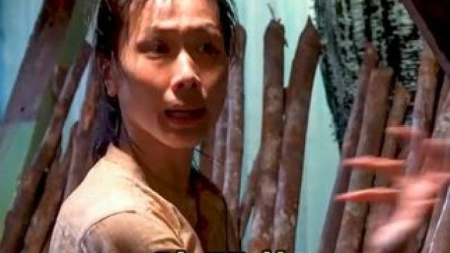 陈翠梅无替身实拍打戏，《野蛮人入侵》幕后 陈翠梅曾为影片《野蛮人入侵》动作戏密集训练一整年，学习自由