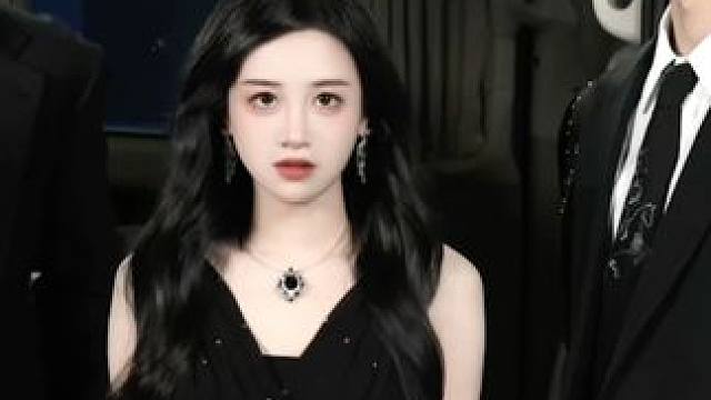 #高端商战往往以最朴素形式展开#国货圈的力气与手段  怎么才能让国货二代们注意到本铁粉啊#二代赛道能