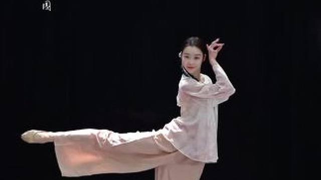 人间不值得，烟火解悲欢 原创