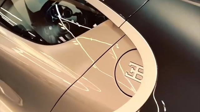 梅开二度！别再说没教你怎么开布加迪车门了