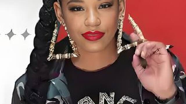 比安卡贝莱尔vs宝城海里！#WWE #比安卡 #宝城海里 #紫雷 #摔角