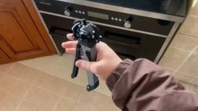 可是这把科沃之刃真的好酷啊~ #有男生会拒绝这个玩具吗 #酷炫