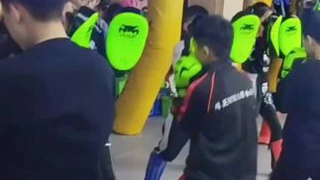 今天户外零下5度，室内21度
#少儿搏击散打 #综合格斗 #自由搏击