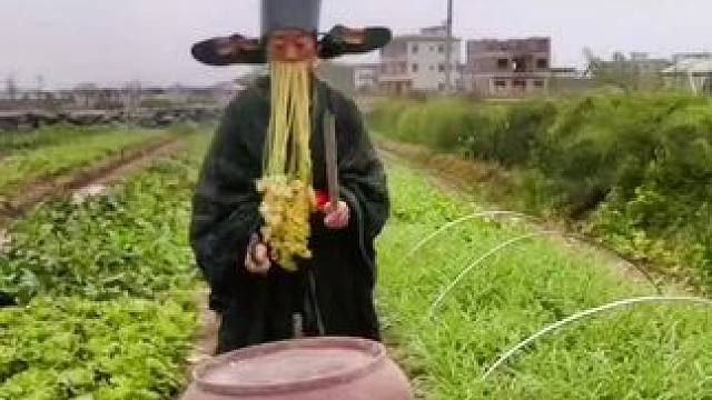 山卡卡里的农村人学会了开直播每天收获满满您还在恐播怕播不敢开播开播了不知说什么吗#记录真实生活 #农