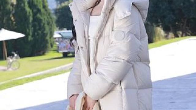 这个冬天超惊喜的羽绒服！又轻又暖，美美过冬啦#秋冬穿搭 #羽绒服 #过年穿什么