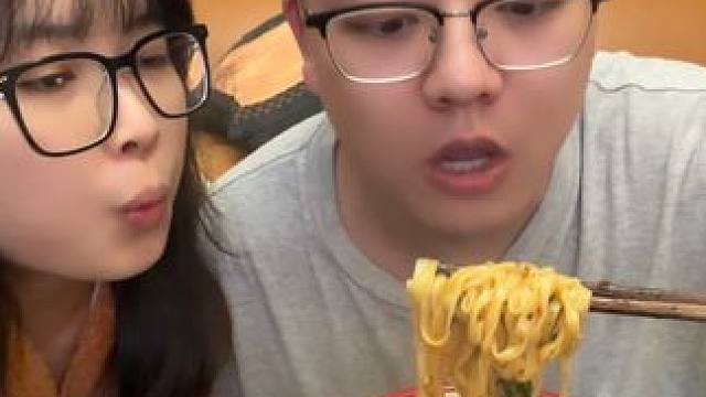 我的宵夜嘴替 #情侣日常 #干饭情侣