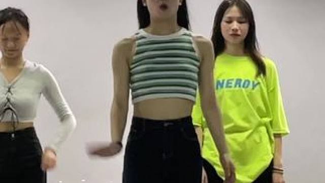 库存➖1 #翻跳 #日常练舞记录 #舞蹈课堂随拍 #challenge #jazz