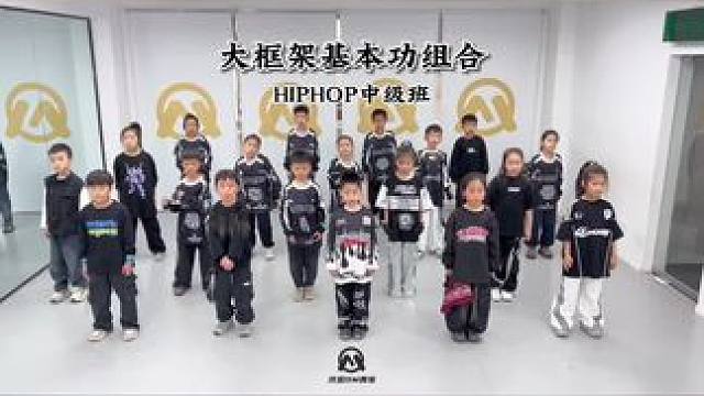 你们想象的跳舞很简单，但要想跳好把框架幅度打开，定点做干净加上律动加上状态…一遍又一遍越跳越嗨越跳越