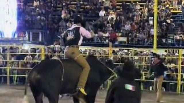 #国外视频分享 #斗牛士 #斗牛