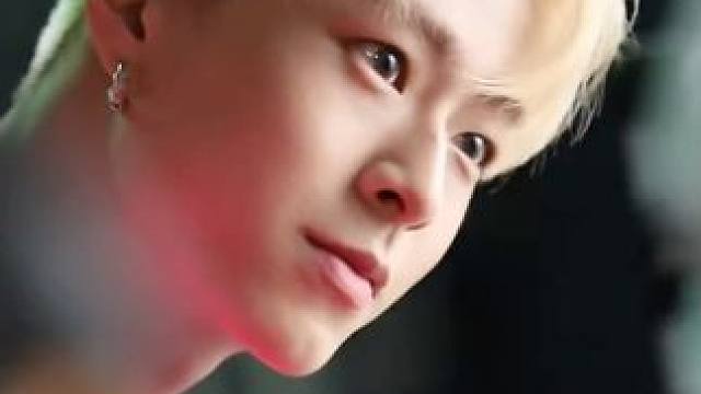 恋爱互动剧《无法抗拒的他们》 恋爱互动剧#无法抗拒的他们  在这喧嚣的尘世间，你是我的人生羁绊，也是