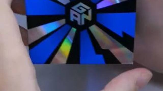 朋友：你是人机吧？？ #三阶魔方  #是时候展现真正的技术了  #魔方速拧