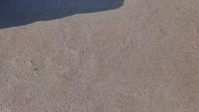 楼梯滚瓶子爆破解压时刻