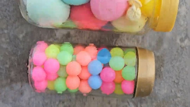 楼梯滚瓶子爆破解压时刻