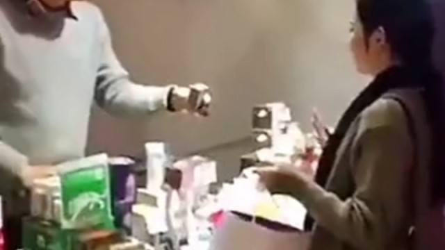 撒娇的女人最好命