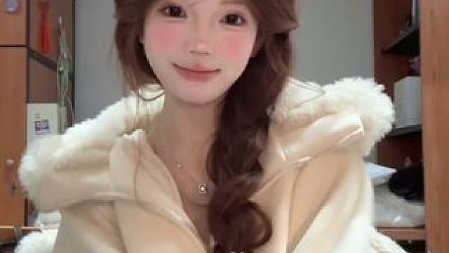 你又在说什么小猪话 o.0
#甜甜的手势舞 #甜妹 #一学就会系列