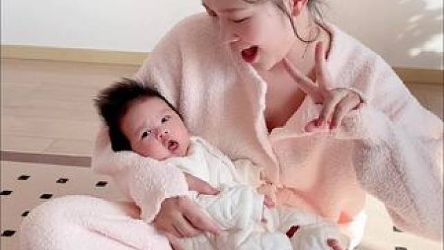 ‍♀️能不能暂停一下 恭喜我有女儿啦！ #这是我的小baby啊 #骗你生女儿 #人类幼崽 #日常