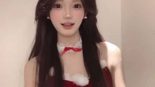 原来我是奶油  那么好打发
#一学就会系列  #甜妹 #甜甜的手势舞#晚间魔方 #晚间魔方圣诞兔