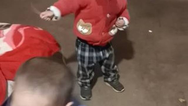 带孩子的累只有自己懂。#内容启发搜索