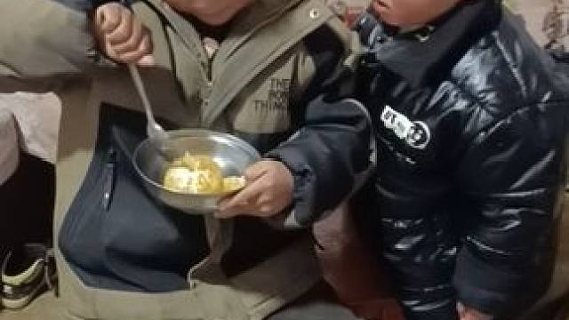 感冒咳嗽了，烧桔子吃可以止咳。#内容启发搜索