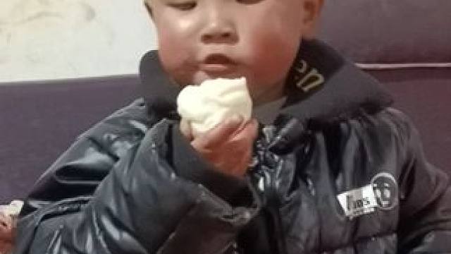 小双挺喜欢吃包子的。#内容启发搜索