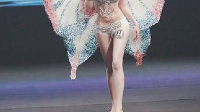 维密秀现场观看更震撼 #性感美女 #极品身材 #维密秀