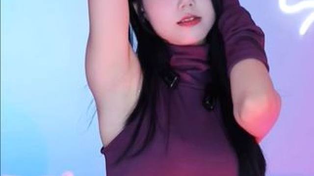 #UU老板 #UU小锦鲤 #甜系女孩 #完美身材