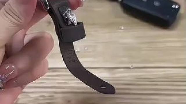 #上热门很哇塞！新款高档汽车钥匙扣，多款颜色可选，时尚百搭#汽车用品 #汽车钥匙扣  #钥匙扣 #高