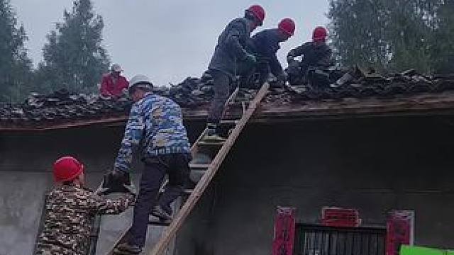 专业换瓦#上热门